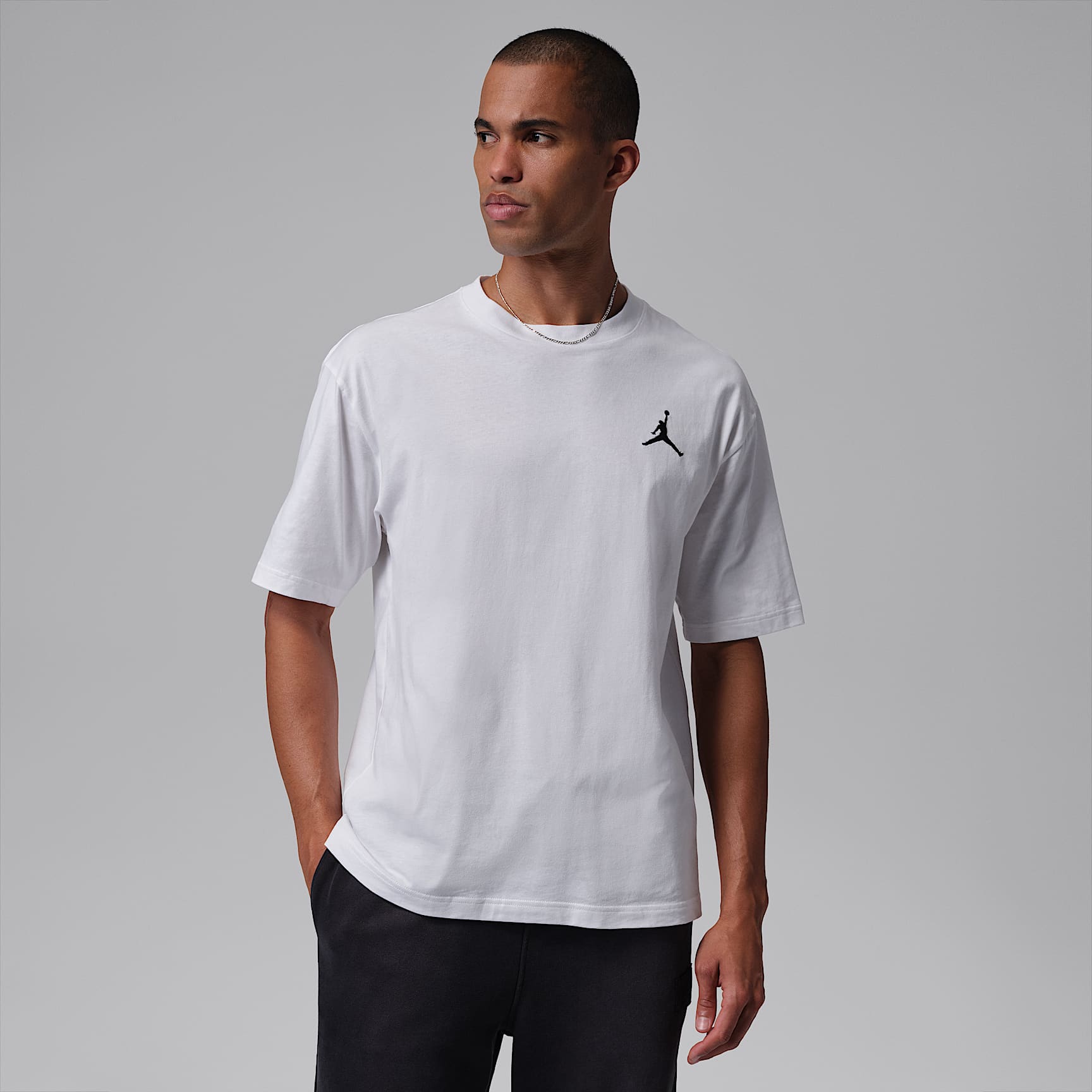 Jordan Men's Embroidered Jumpman T-Shirt. Nike LU